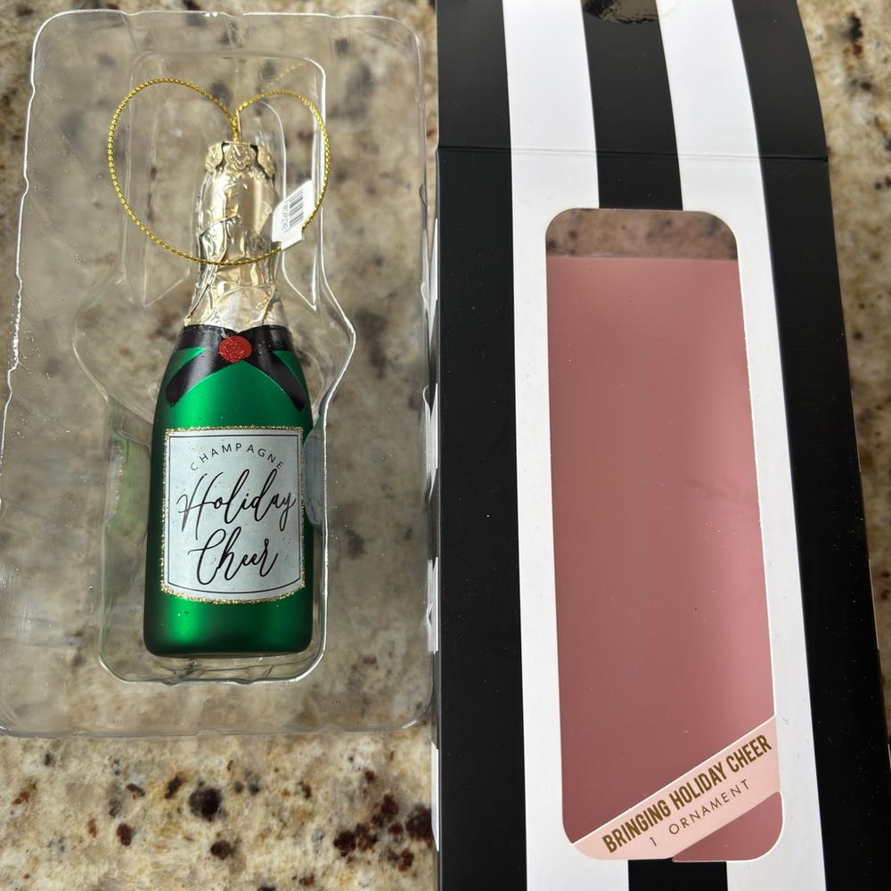 Oak Lane Holiday Cheer Champagne Ornament - Picture 4 of 5